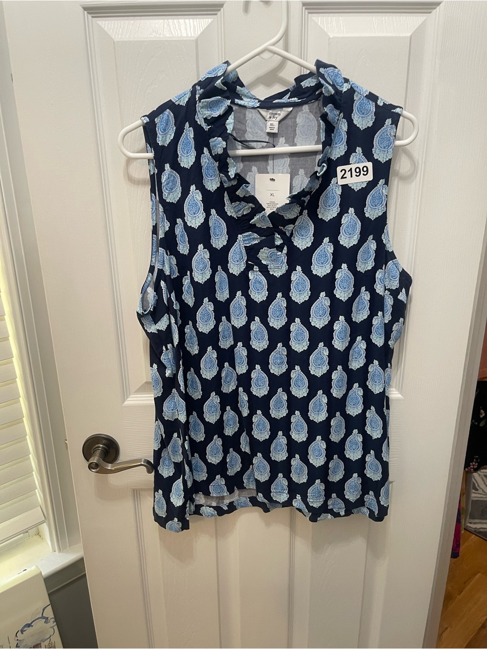 crown & ivy Navy Blue Paisley Sleeveless Ruffle Neck Blouse new